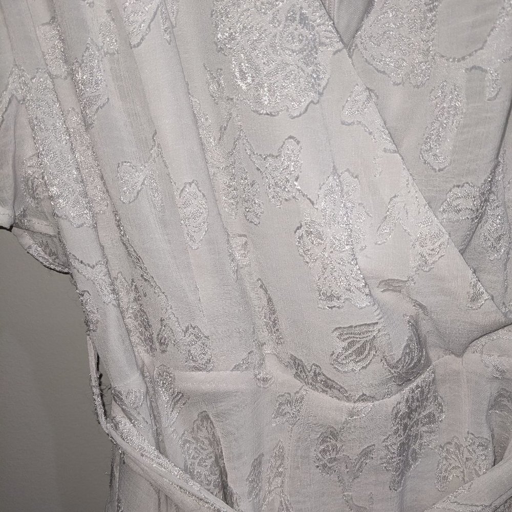 White Ruffled Wrap Romper - Picture 4 of 5